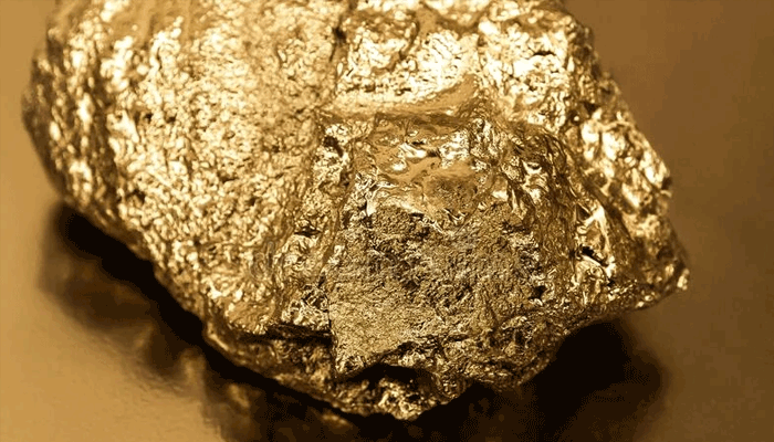 عکس سنگ طلای خام زیبا