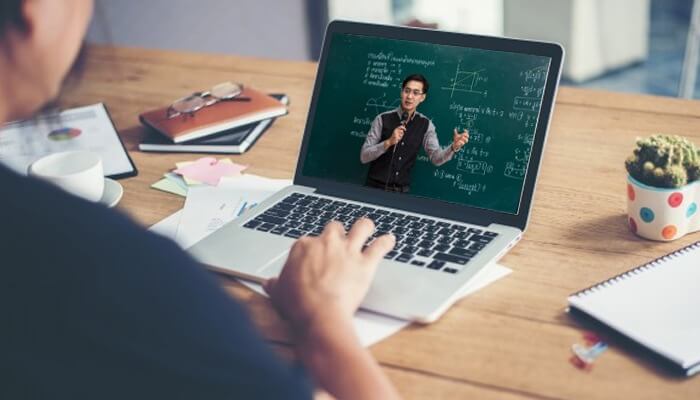 درآمد دلاری از یودمی