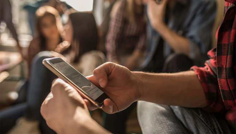 درآمد دلاری با دیدن تبلیغات